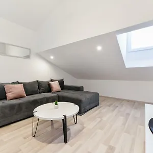Grey Old Town Appartement Zadar